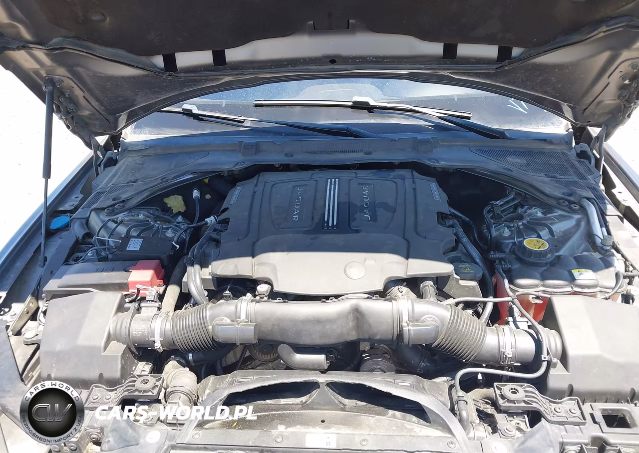 2017 Jaguar Xe 35T Premium VIN:SAJAD4BV3HA956167 - 10