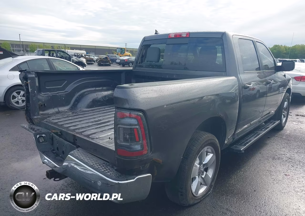 2016 Ram 1500 Big Horn VIN:1C6RR7LG3GS131945 - 4