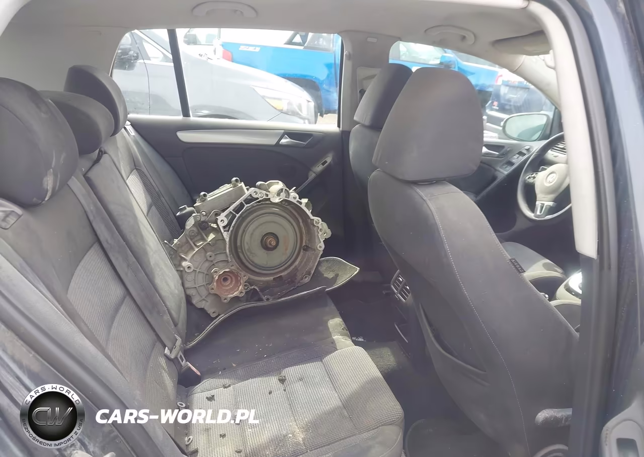 2013 Volkswagen Golf 2.0L Tdi 4-Door VIN:WVWDM7AJXDW133650 - 8