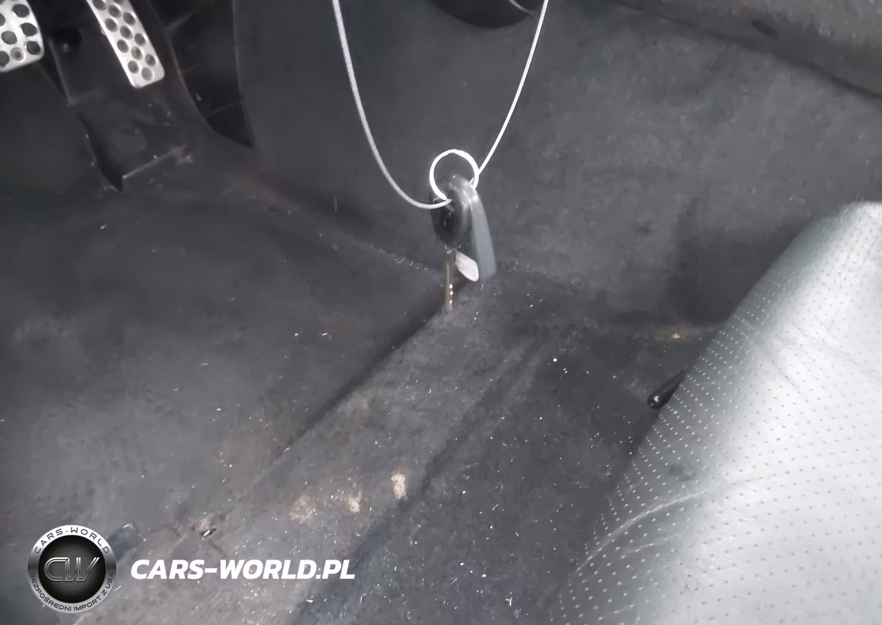 2000 Honda S2000 VIN:JHMAP1145YT008966 - 11