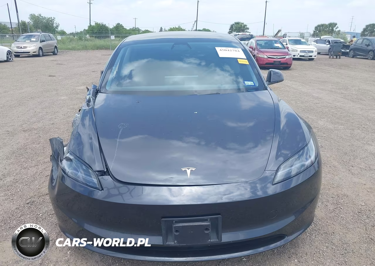 2025 Tesla Model 3 Long Range Rear-Wheel Drive-Standard Rear-Wheel Drive VIN:5YJ3E1EA1SF018811 - 12