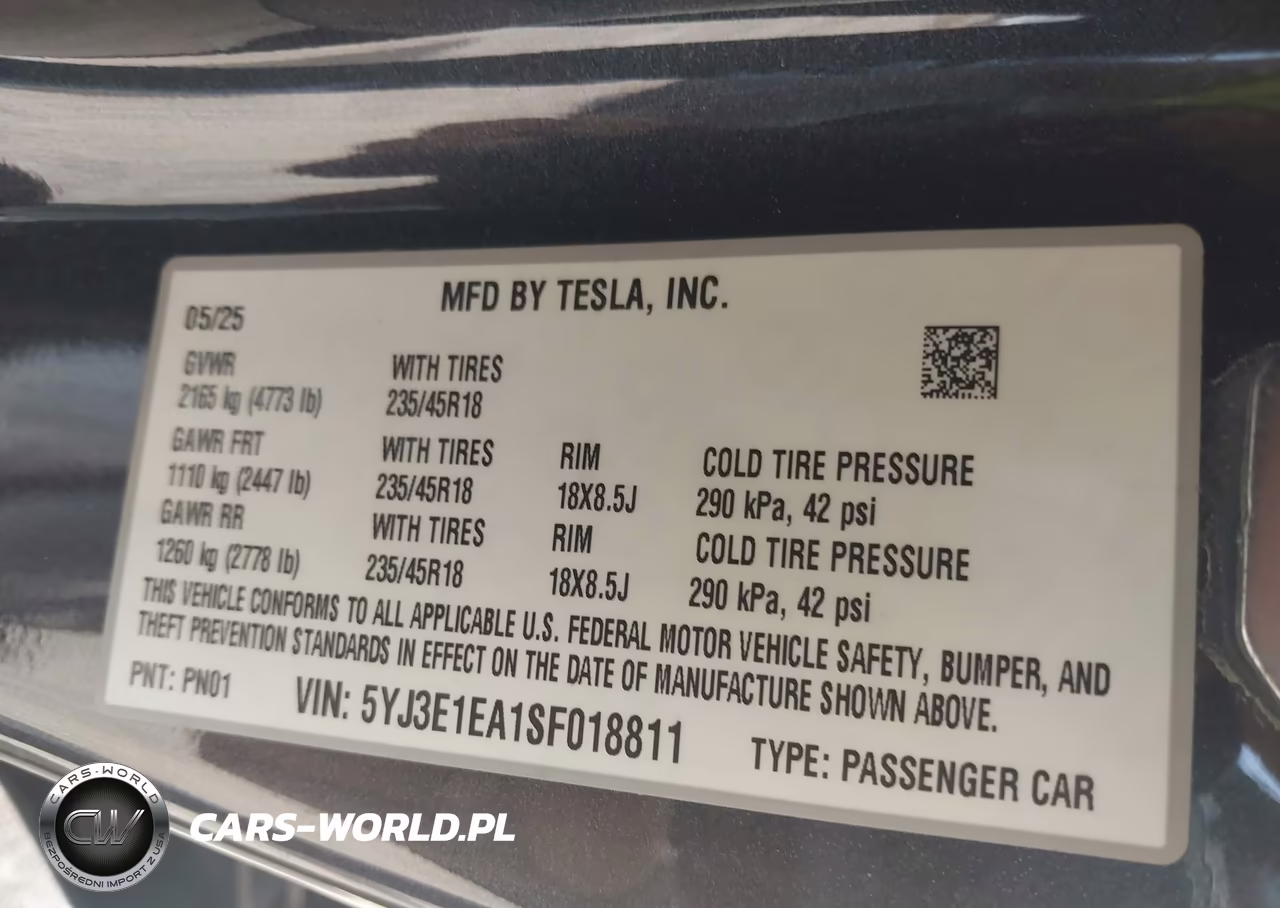 2025 Tesla Model 3 Long Range Rear-Wheel Drive-Standard Rear-Wheel Drive VIN:5YJ3E1EA1SF018811 - 9
