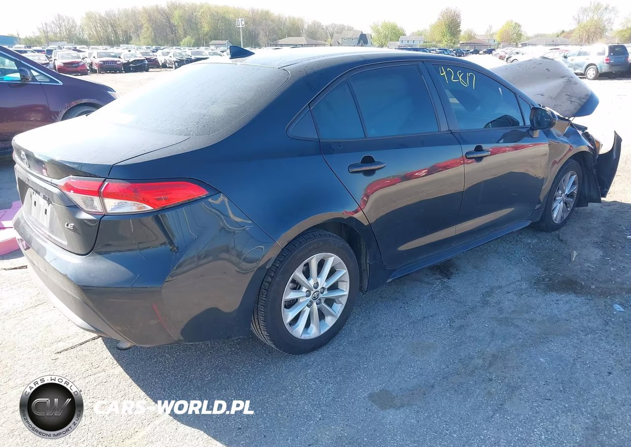 2020 Toyota Corolla Le VIN:5YFHPRAE9LP084911 - 4