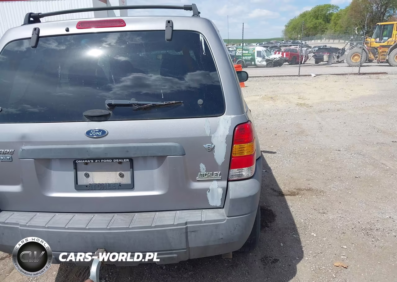 2007 Ford Escape Xlt-Xlt Sport VIN:1FMYU93107KA24812 - 14