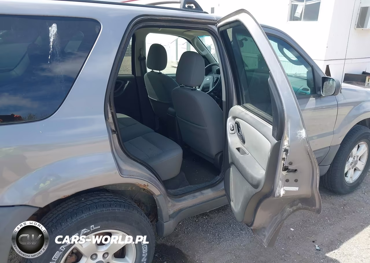 2007 Ford Escape Xlt-Xlt Sport VIN:1FMYU93107KA24812 - 8