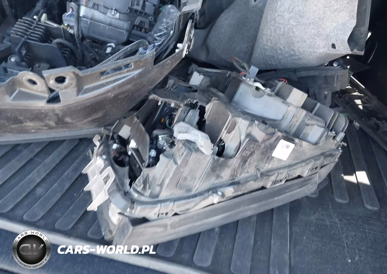 2024 Toyota Land Cruiser VIN:JTEABFAJ0RK005639 - 18