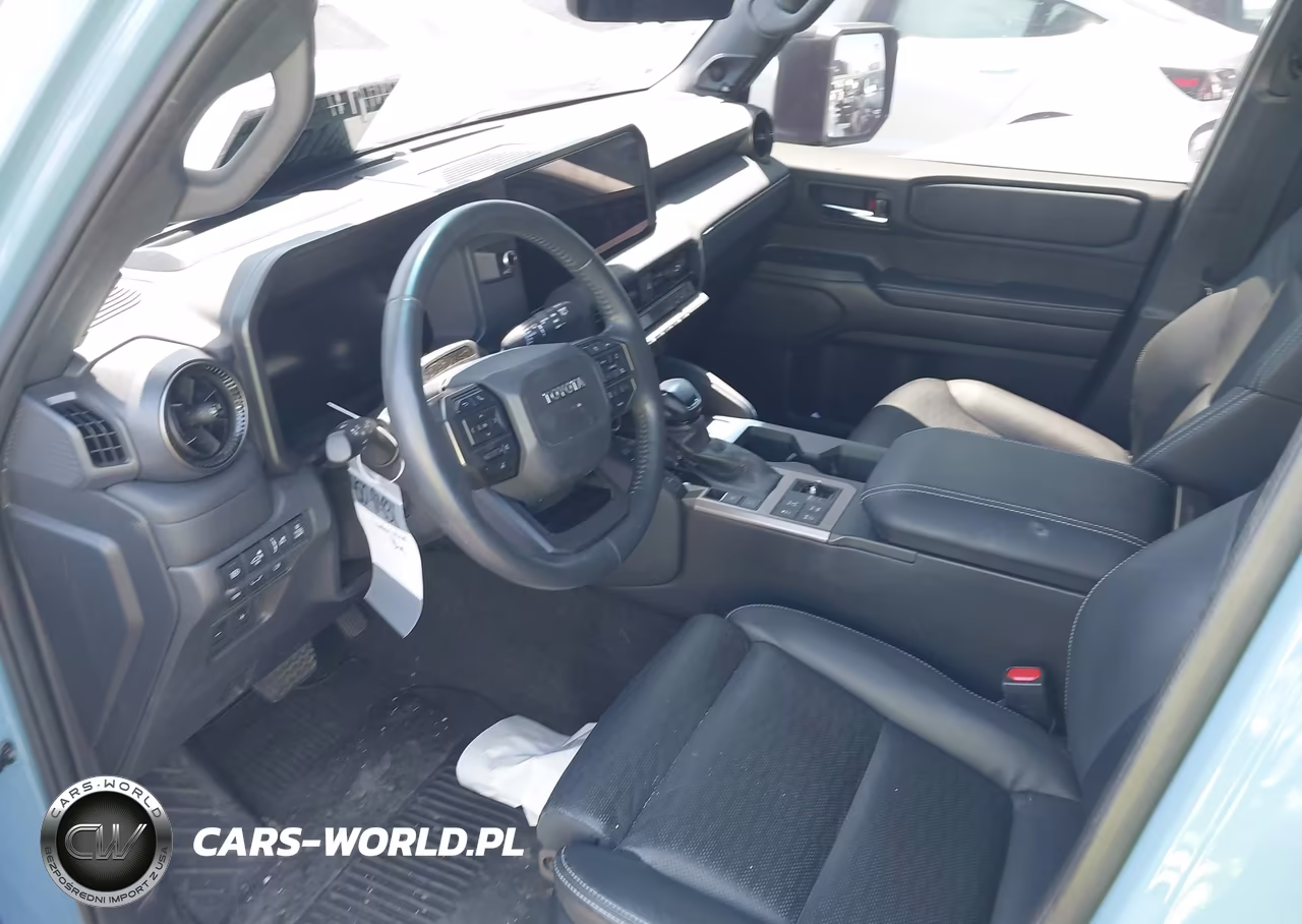 2024 Toyota Land Cruiser VIN:JTEABFAJ0RK005639 - 19