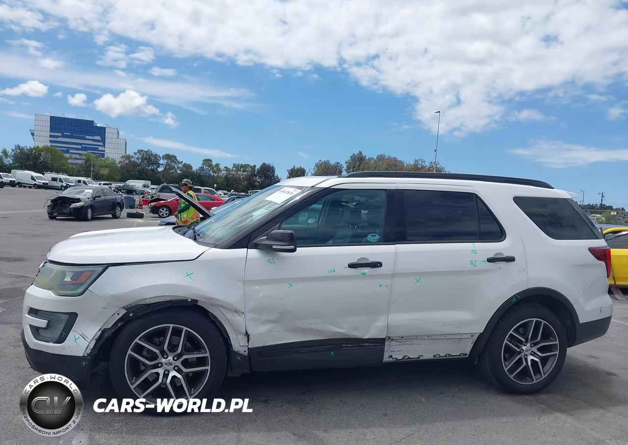 2016 Ford Explorer Sport VIN:1FM5K8GT6GGB06075 - 14
