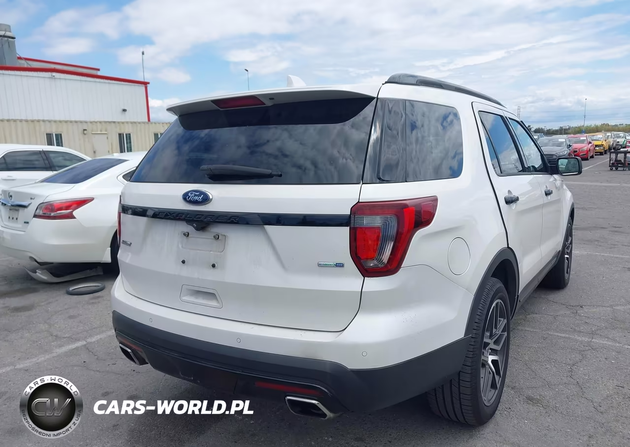 2016 Ford Explorer Sport VIN:1FM5K8GT6GGB06075 - 4