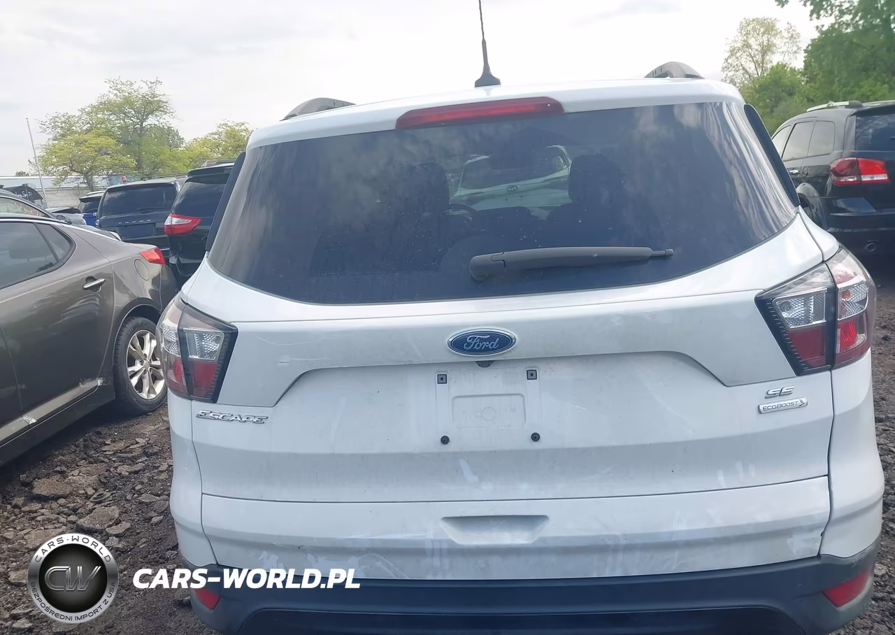 2018 Ford Escape Se VIN:1FMCU0GD6JUD42262 - 16