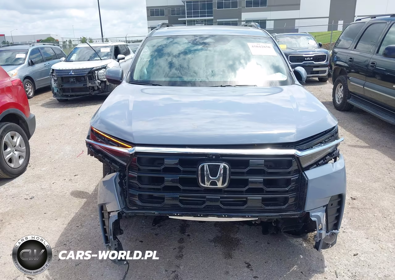 2026 Honda Pilot Touring-Touring Blackout VIN:5FNYG1H79TB021702 - 12