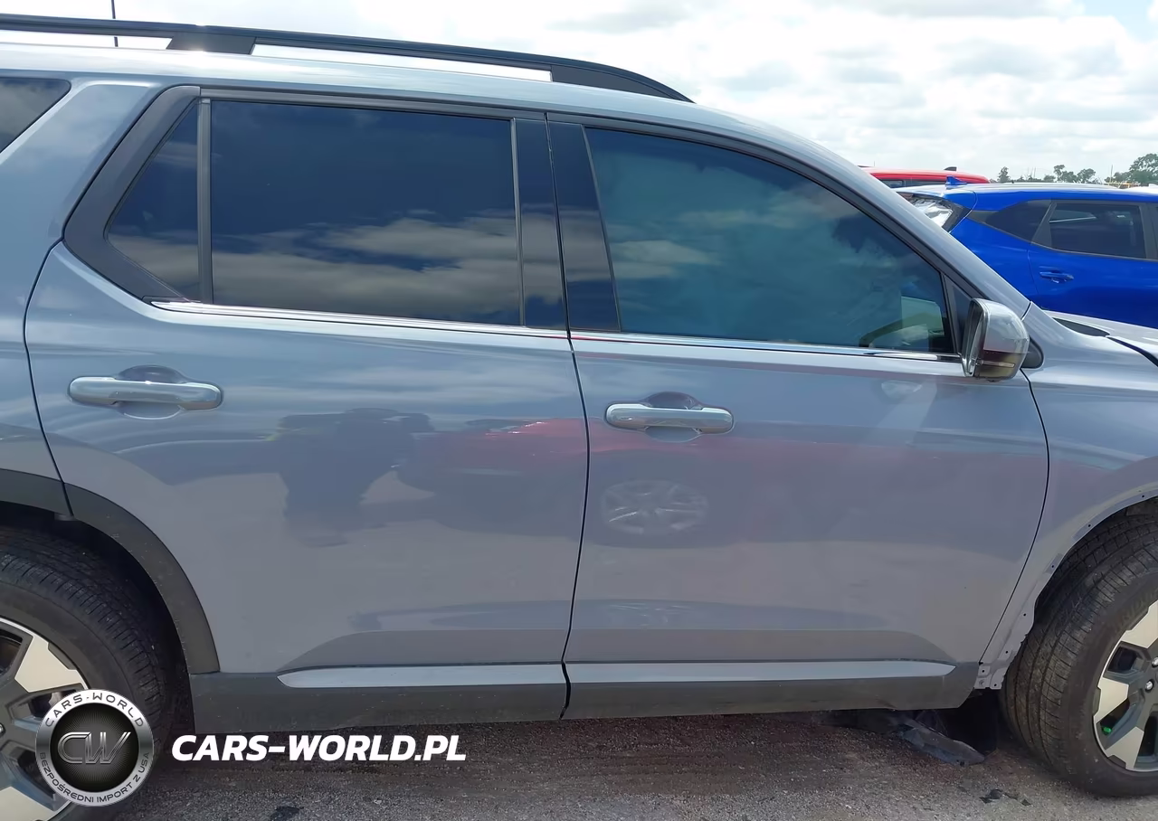 2026 Honda Pilot Touring-Touring Blackout VIN:5FNYG1H79TB021702 - 13