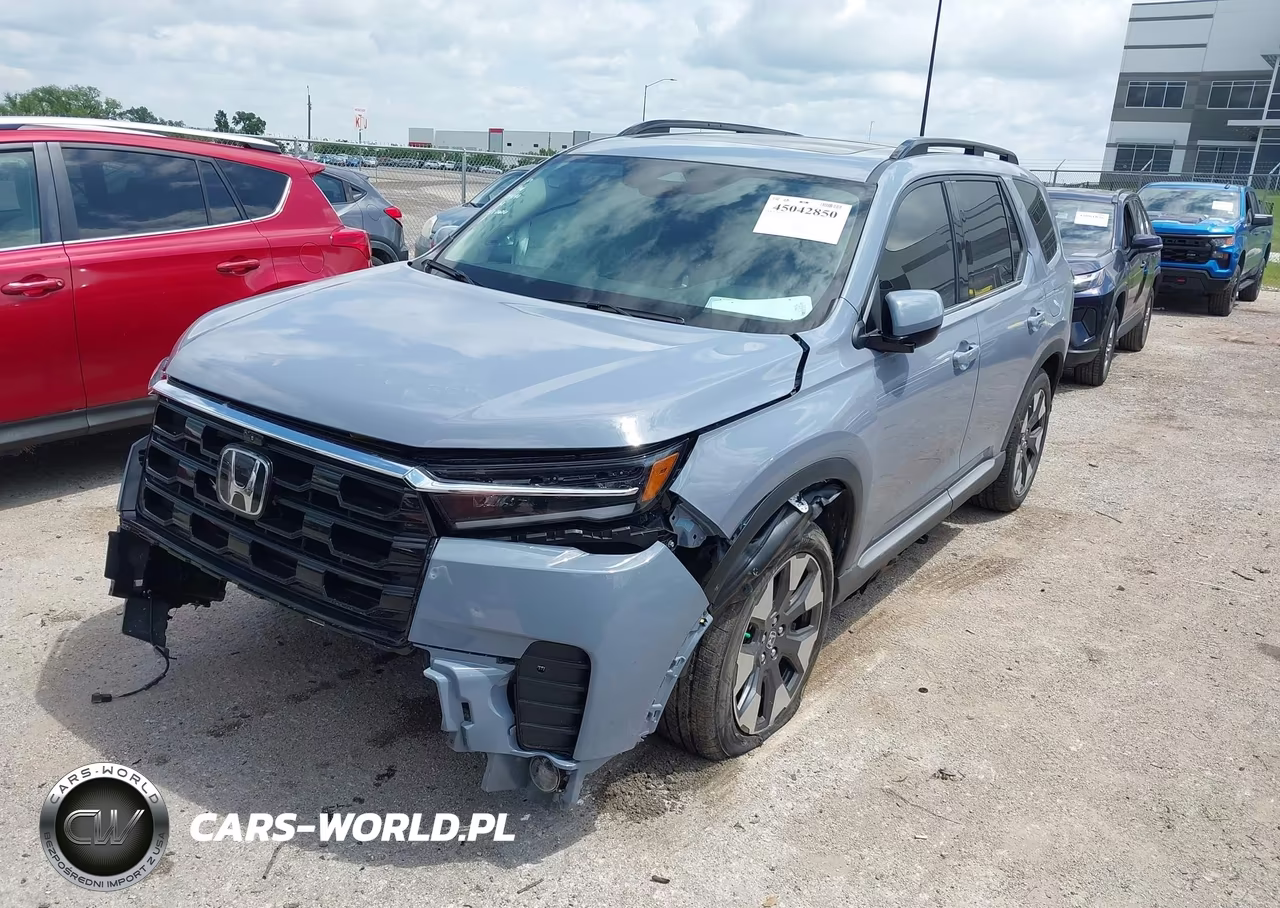 2026 Honda Pilot Touring-Touring Blackout VIN:5FNYG1H79TB021702 - 2