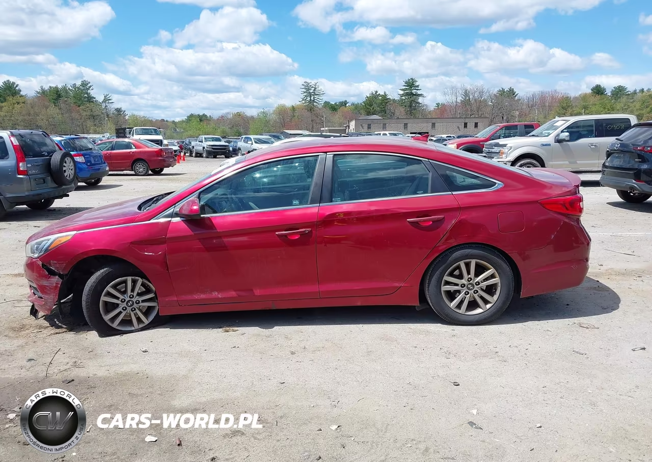 2015 Hyundai Sonata Se VIN:5NPE24AF1FH131959 - 11