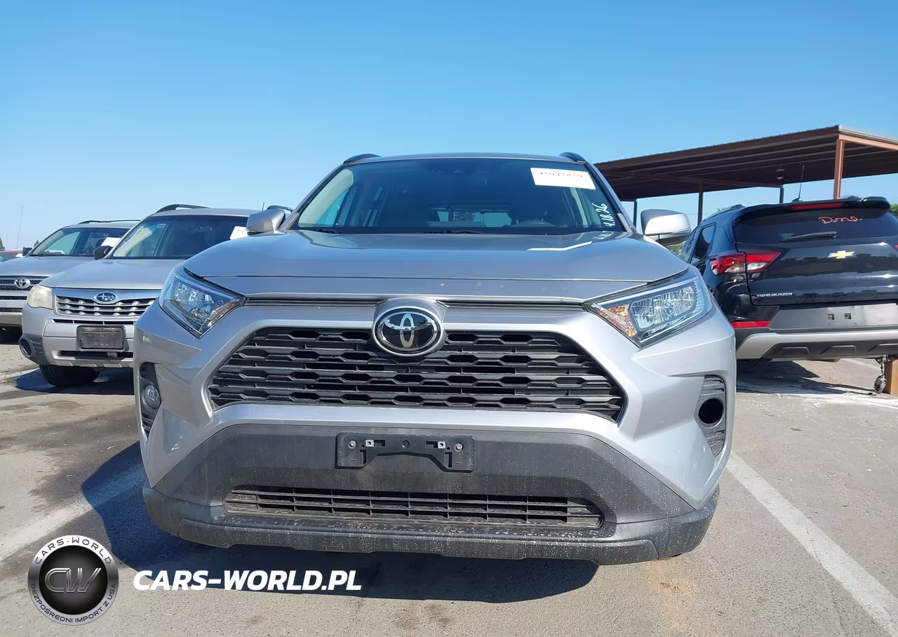 2021 Toyota Rav4 Xle VIN:2T3W1RFV1MC113067 - 12