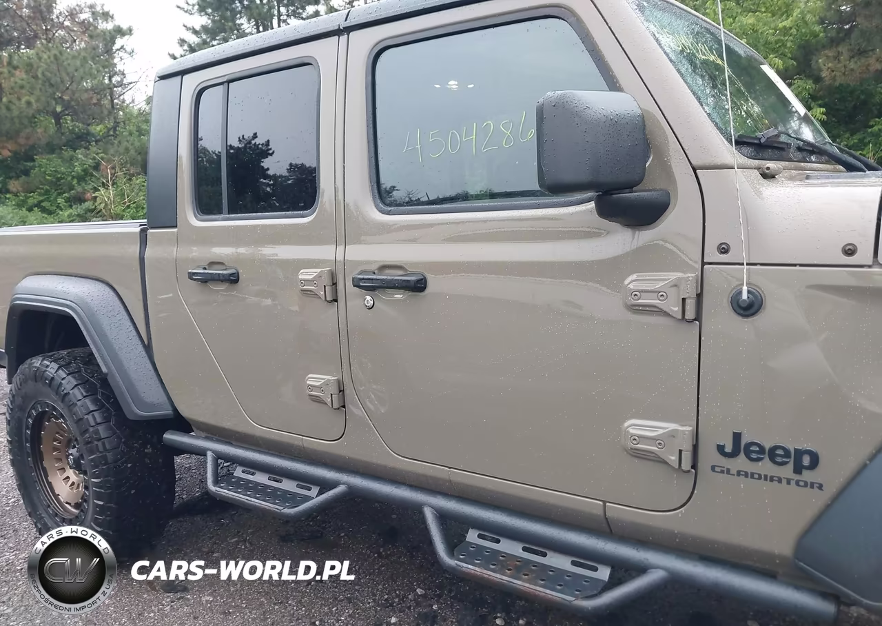 2020 Jeep Gladiator Sport S 4X4 VIN:1C6JJTAGXLL201882 - 13