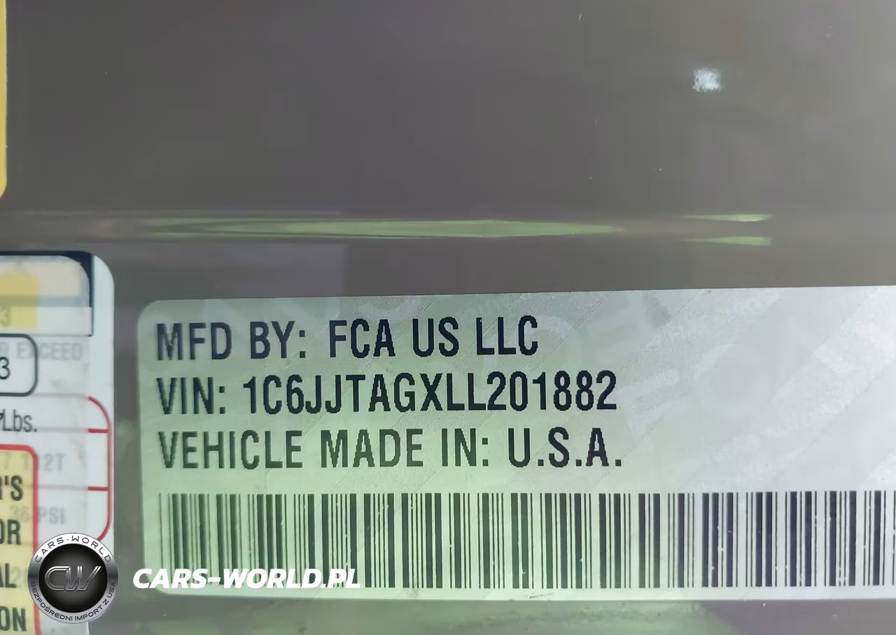 2020 Jeep Gladiator Sport S 4X4 VIN:1C6JJTAGXLL201882 - 9