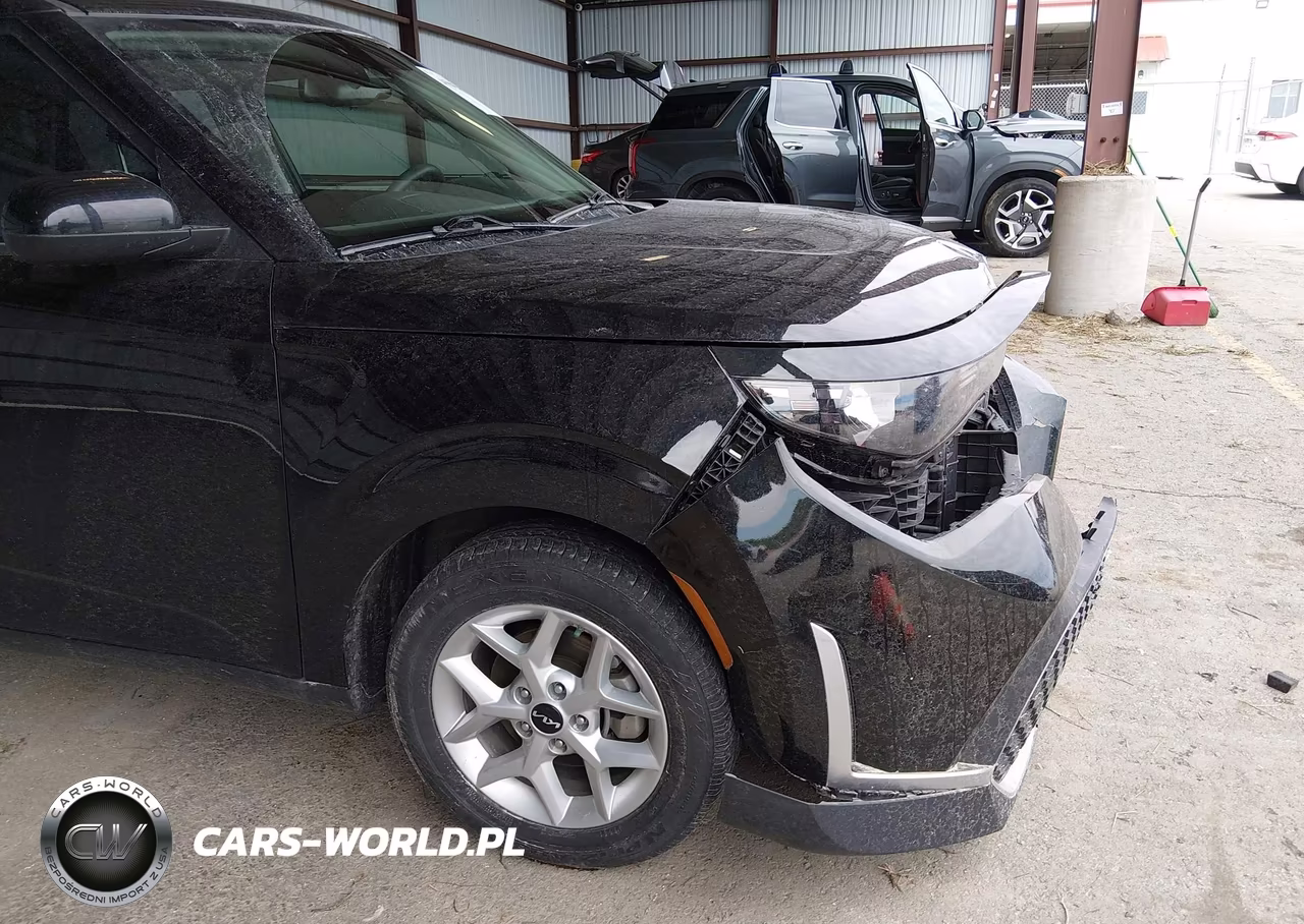 2025 Kia Soul S VIN:KNDJ23AU8S7926707 - 18