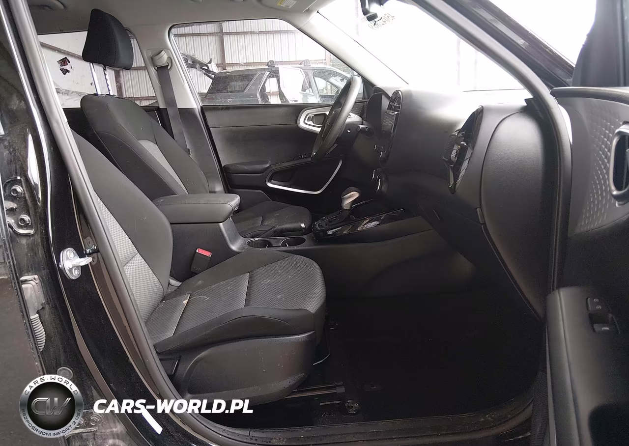 2025 Kia Soul S VIN:KNDJ23AU8S7926707 - 5