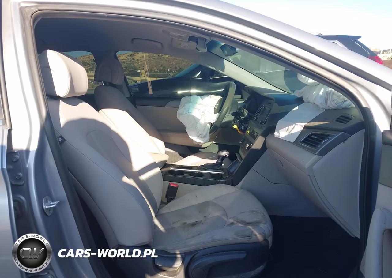 2017 Hyundai Sonata VIN:5NPE24AF3HH580689 - 5