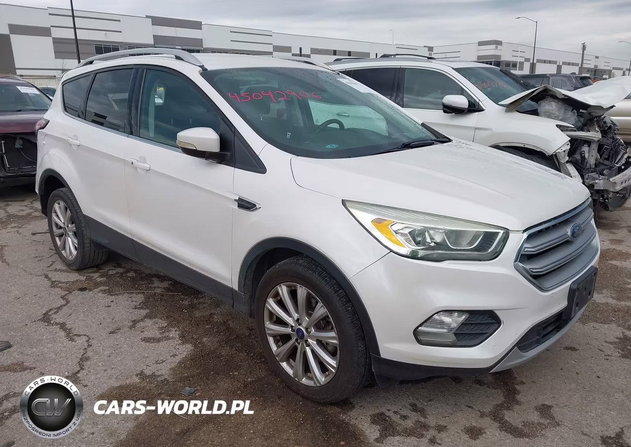 2017 Ford Escape Titanium – zdjęcie 1 z 16