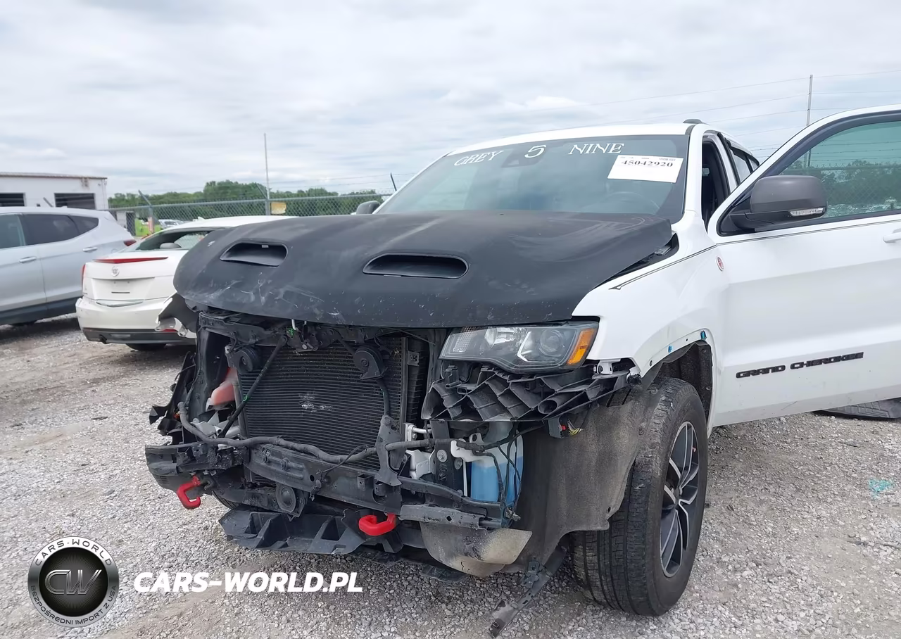 2020 Jeep Grand Cherokee Trailhawk 4X4 VIN:1C4RJFLTXLC225364 - 6