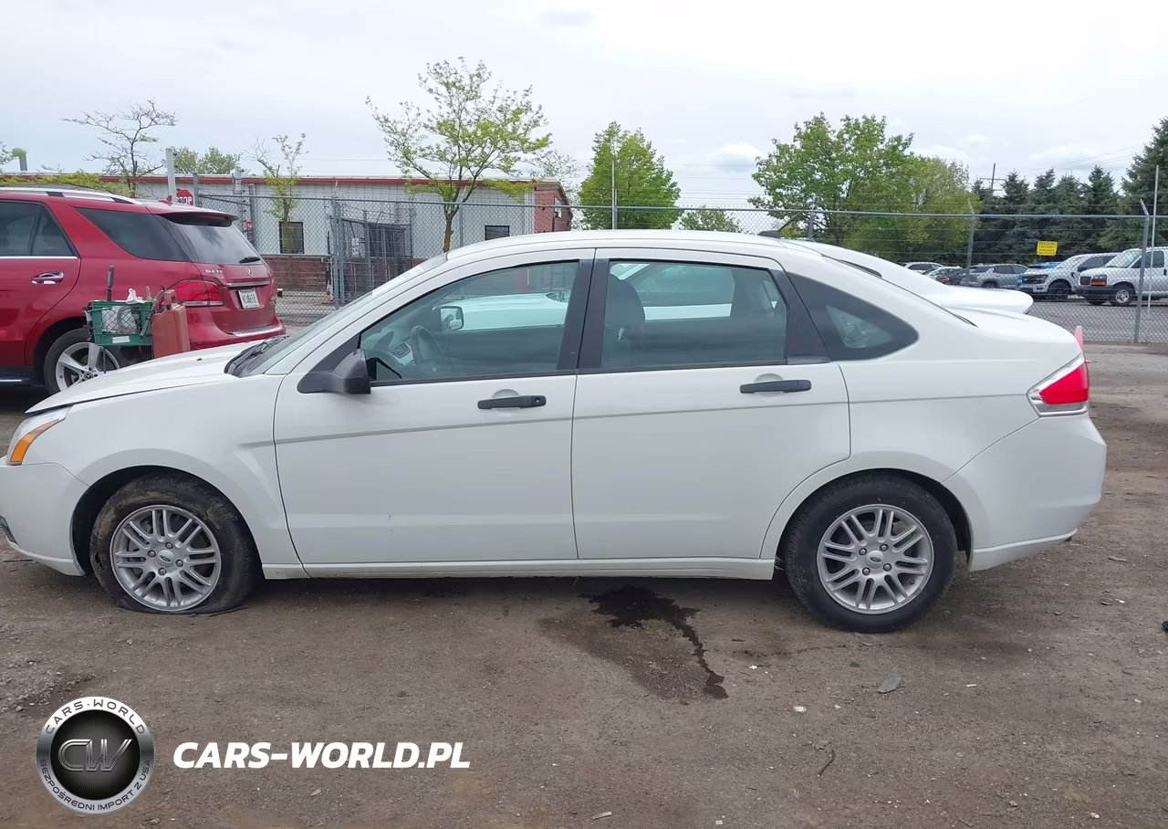 2009 Ford Focus Se VIN:1FAHP35N09W183842 - 14