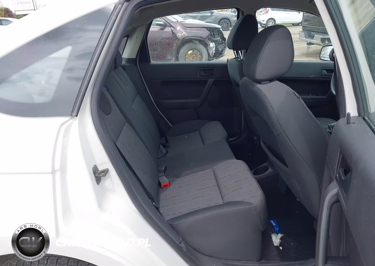 2009 Ford Focus Se VIN:1FAHP35N09W183842 - 8