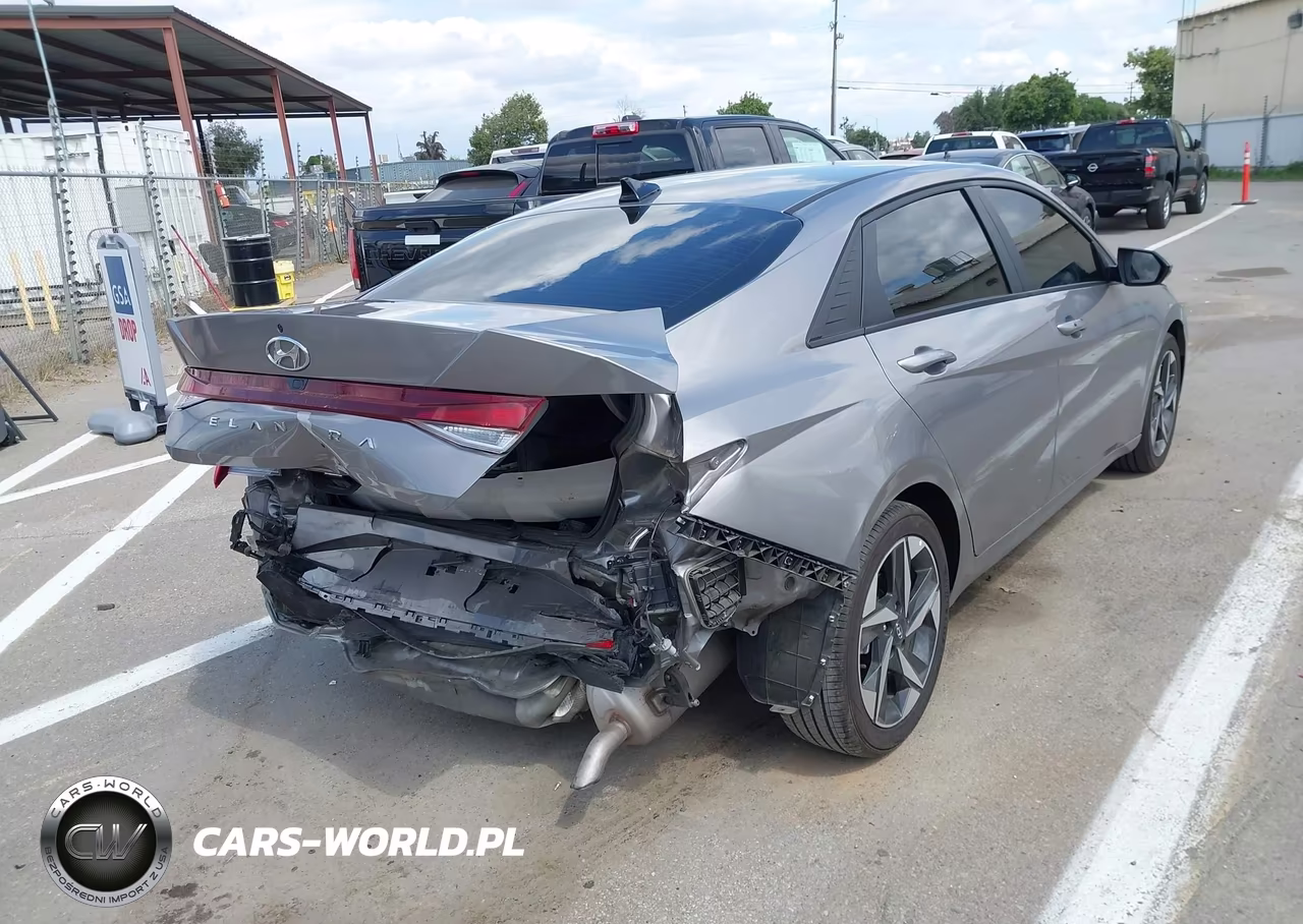 2023 Hyundai Elantra Sel VIN:KMHLS4AG7PU522942 - 4