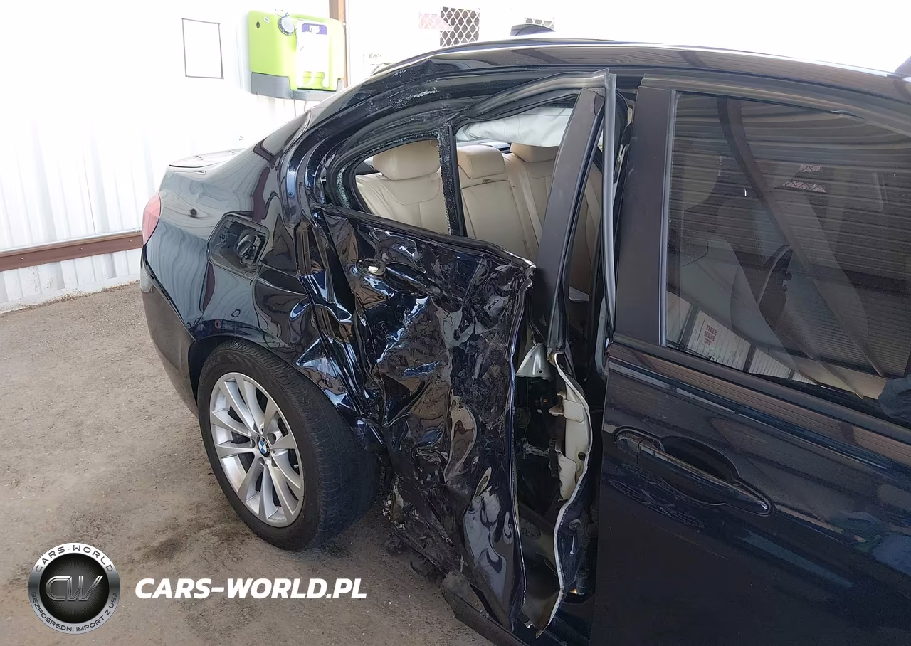 2017 BMW 320I VIN:WBA8E1G51HNU13956 - 6