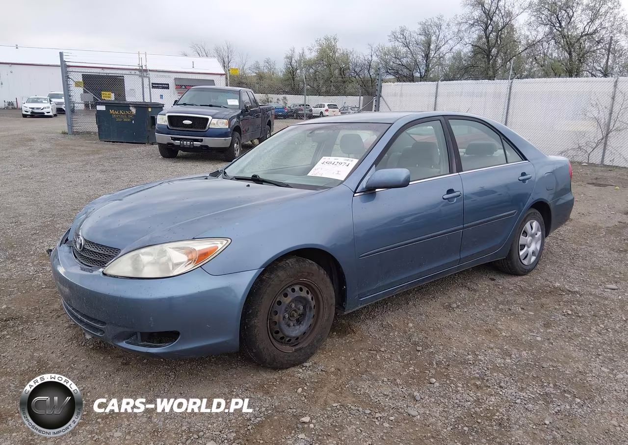 2003 Toyota Camry Le VIN:JTDBE32K330169685 - 2