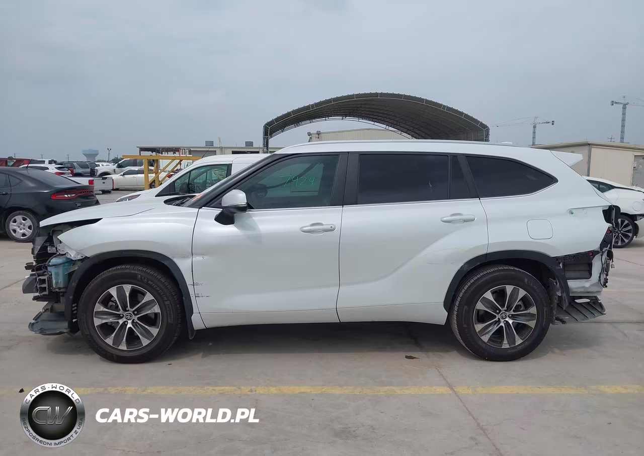 2023 Toyota Highlander Xle VIN:5TDKDRAH6PS000341 - 15