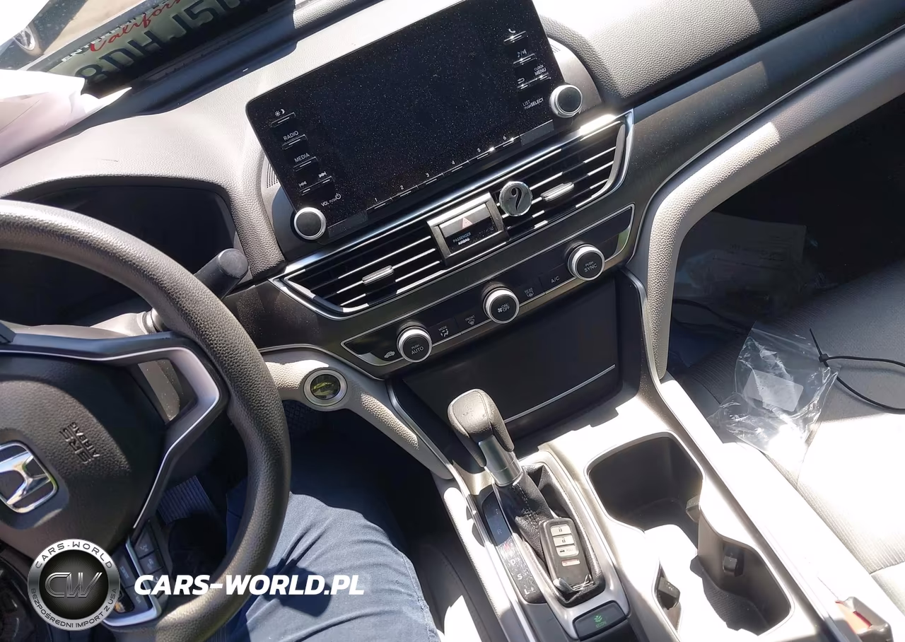 2018 Honda Accord Lx VIN:1HGCV1F16JA124842 - 11