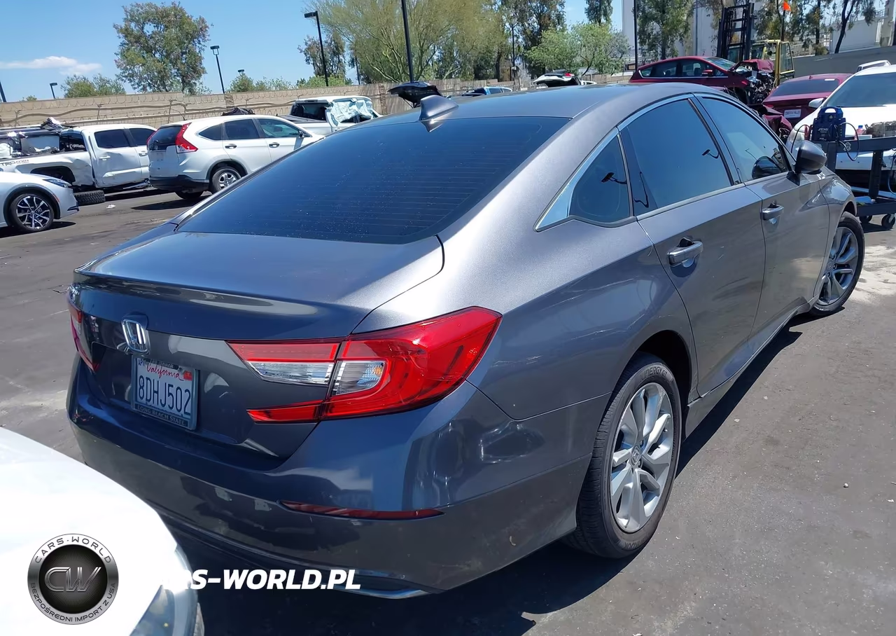 2018 Honda Accord Lx VIN:1HGCV1F16JA124842 - 17