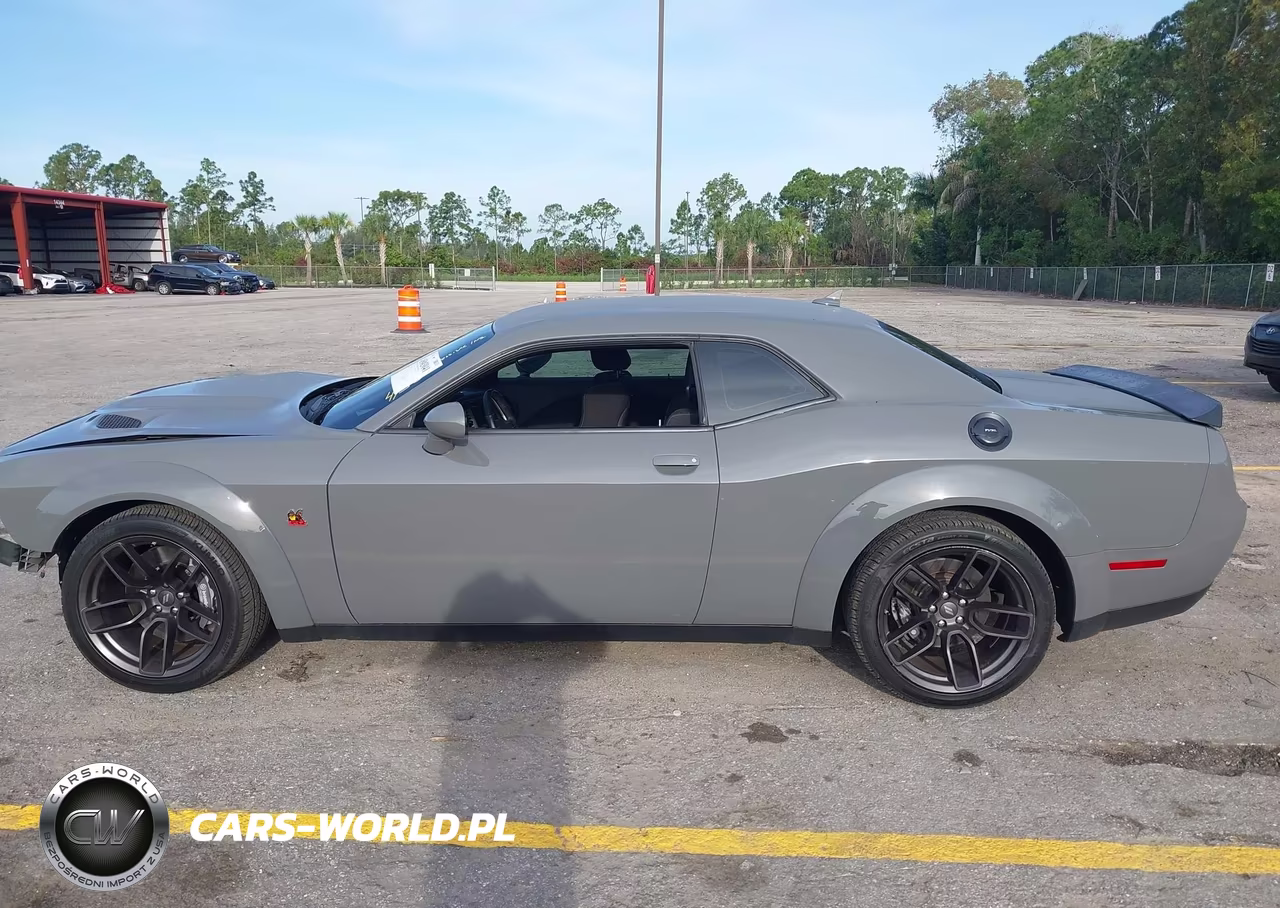 2019 Dodge Challenger R-T Scat Pack VIN:2C3CDZFJXKH574081 - 15