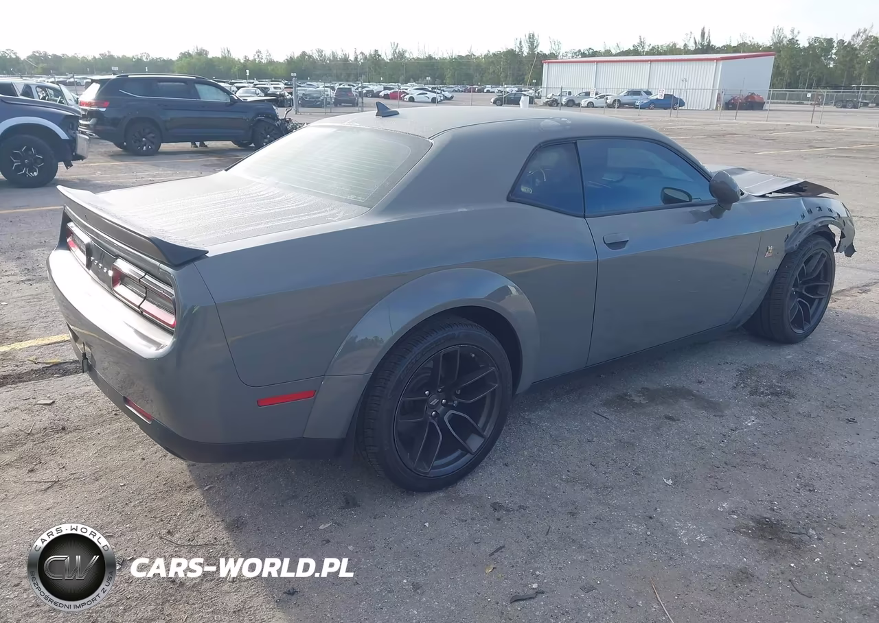 2019 Dodge Challenger R-T Scat Pack VIN:2C3CDZFJXKH574081 - 4