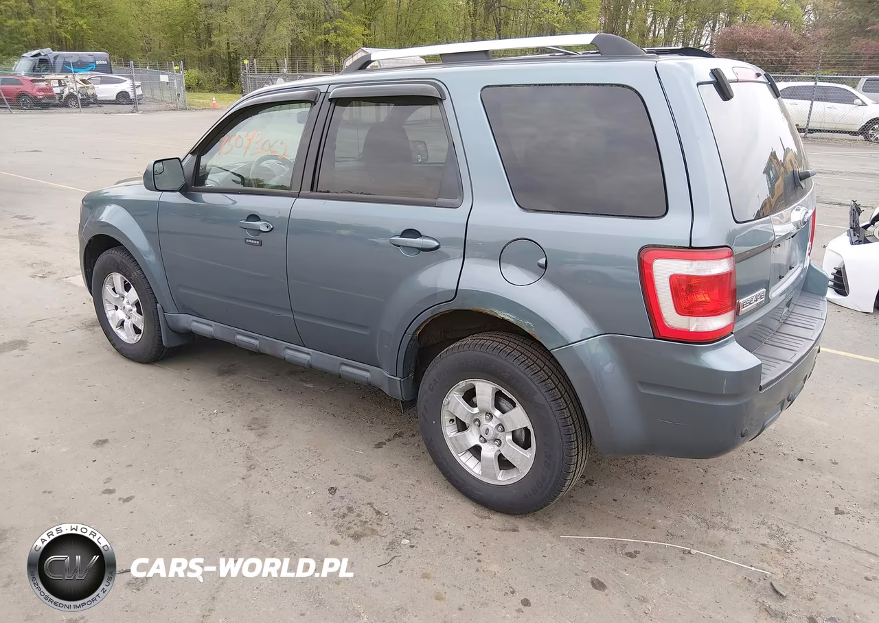 2010 Ford Escape Limited VIN:1FMCU9EG1AKC62526 - 3