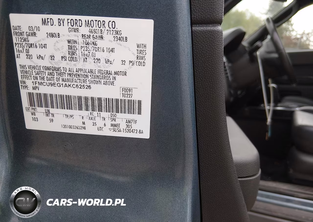 2010 Ford Escape Limited VIN:1FMCU9EG1AKC62526 - 9
