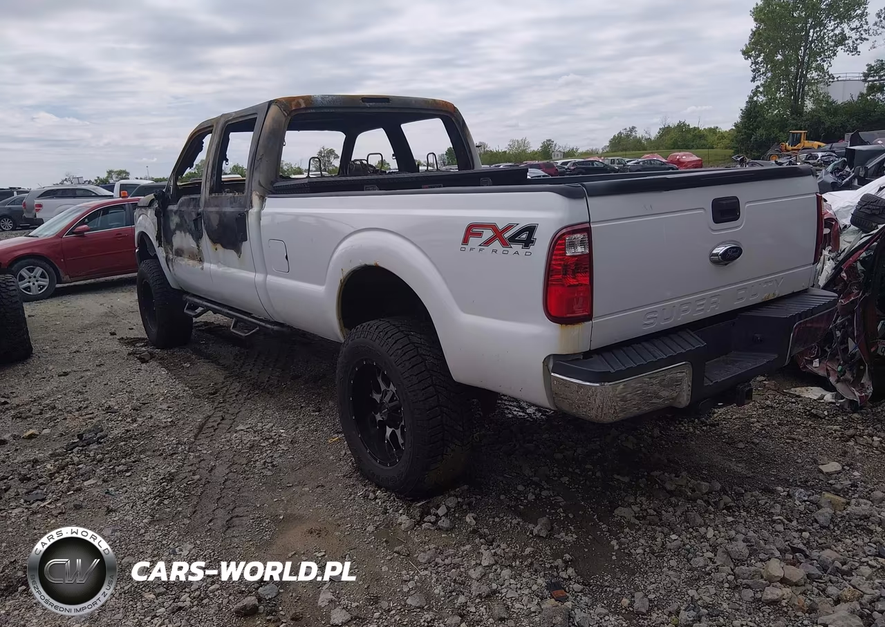2014 Ford F-250 Xlt VIN:1FT7W2BT8EEB71735 - 3