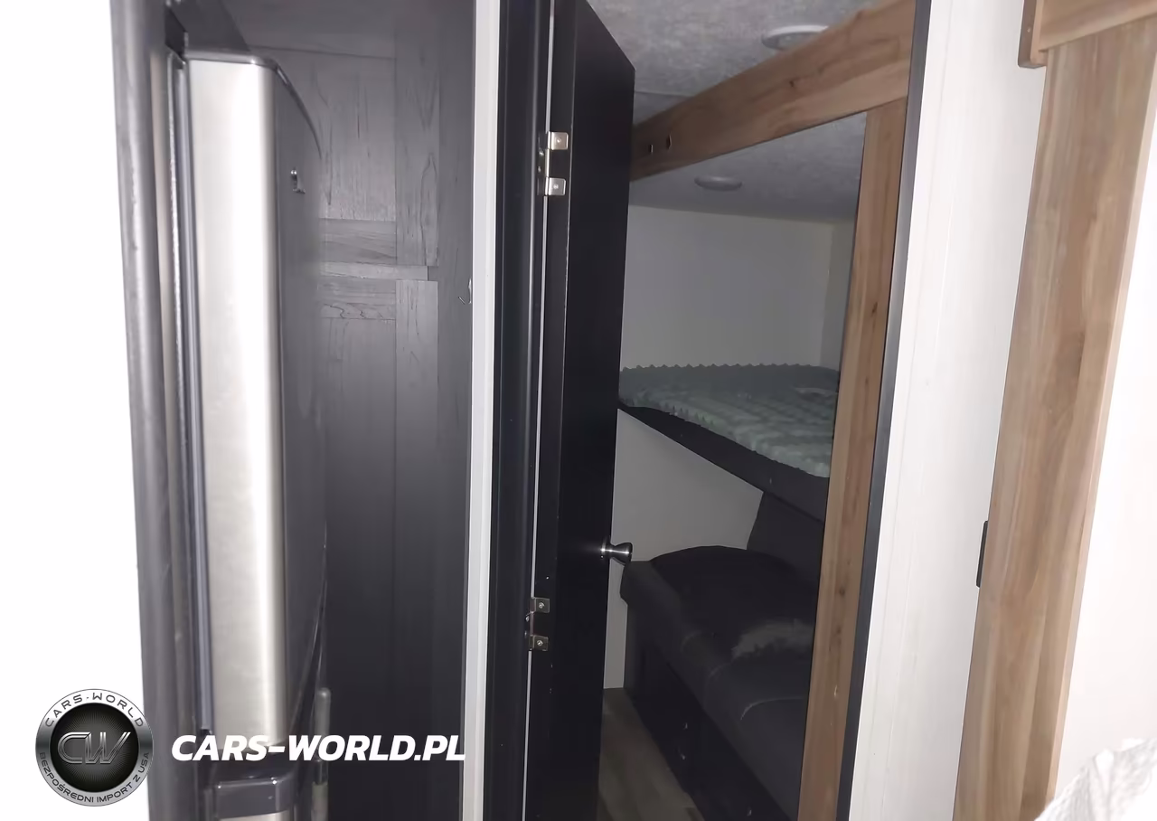 2022 Coachmen Travel VIN:5ZT2FEXB9NW025378 - 11