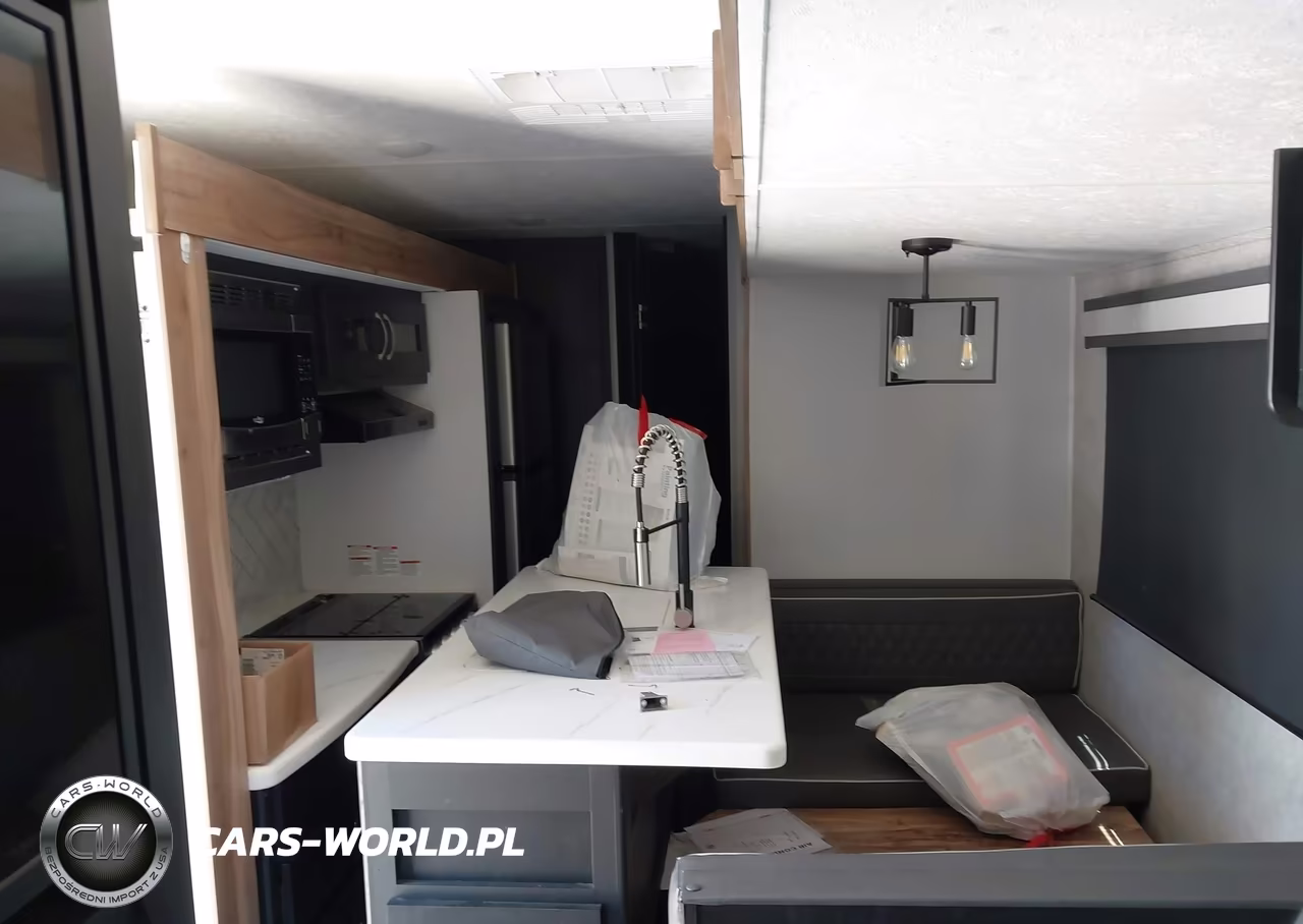 2022 Coachmen Travel VIN:5ZT2FEXB9NW025378 - 5