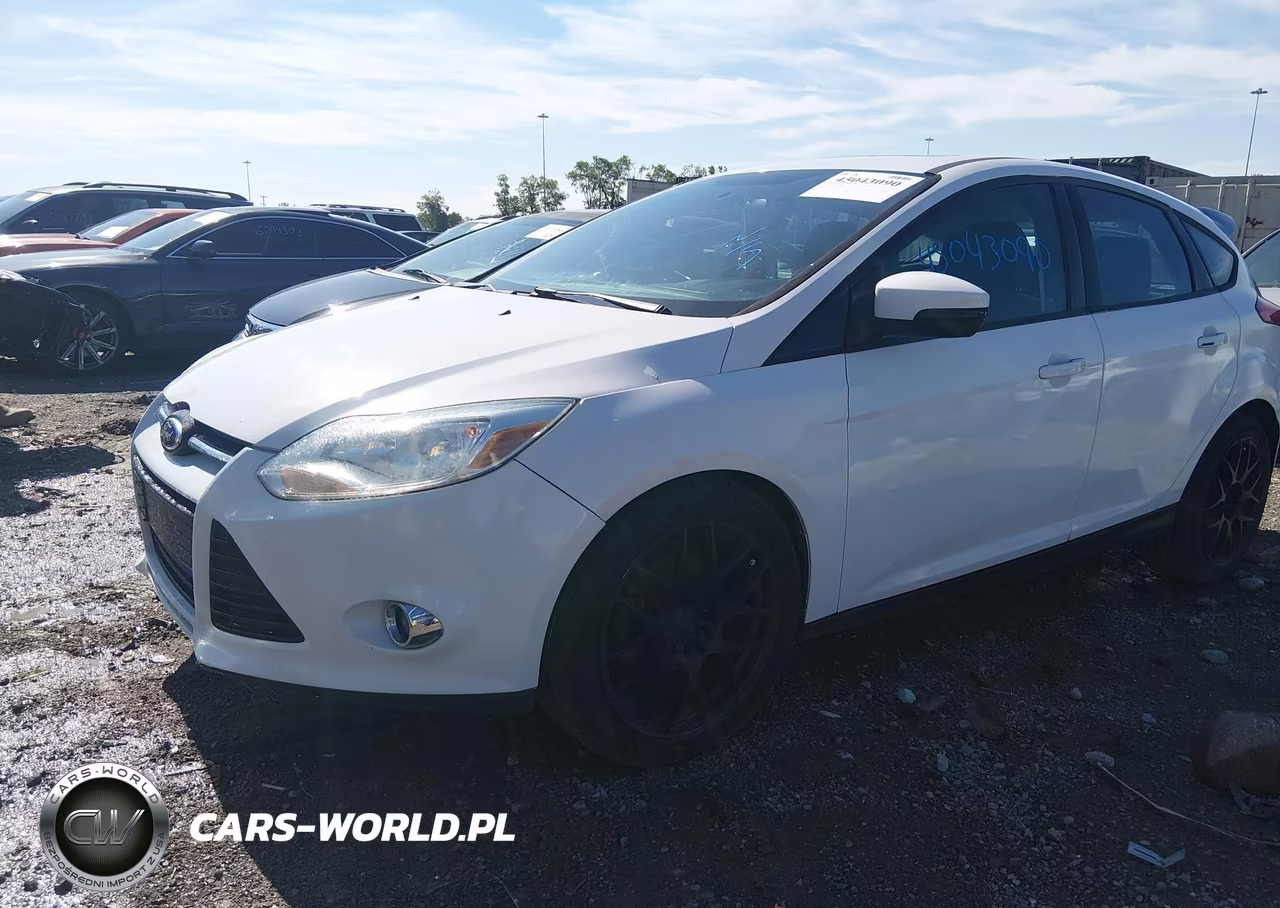 2013 Ford Focus Se VIN:1FADP3K27DL236135 - 6