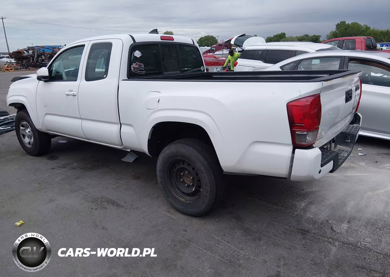 2017 Toyota Tacoma Sr VIN:5TFRX5GN5HX087799 - 3
