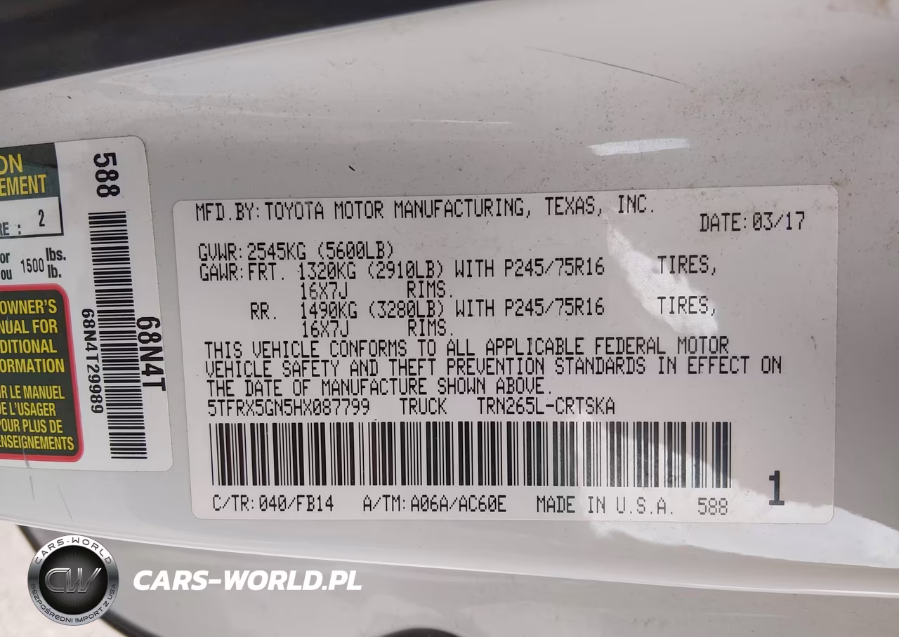 2017 Toyota Tacoma Sr VIN:5TFRX5GN5HX087799 - 9