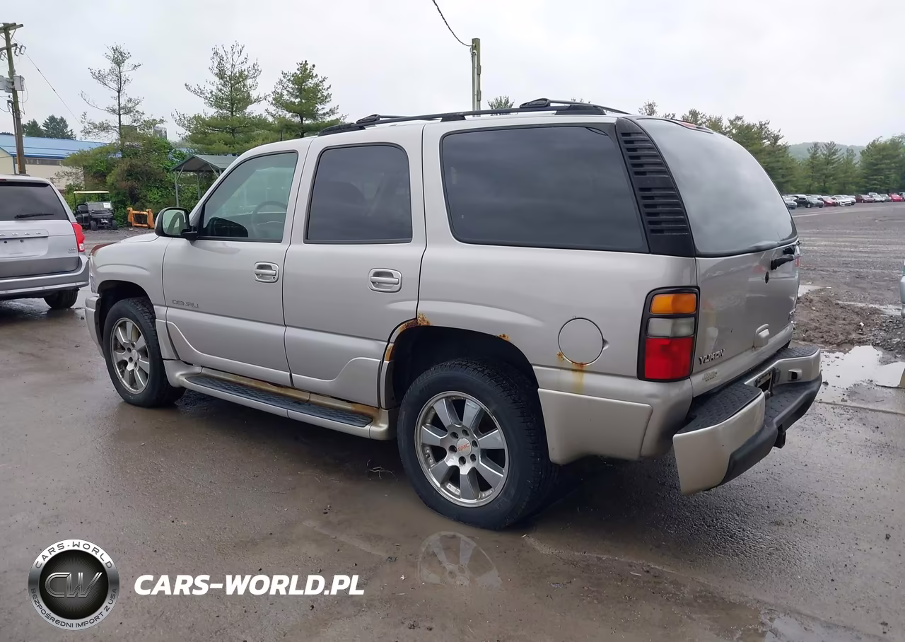 2005 GMC Yukon Denali VIN:1GKEK63U85J207484 - 3