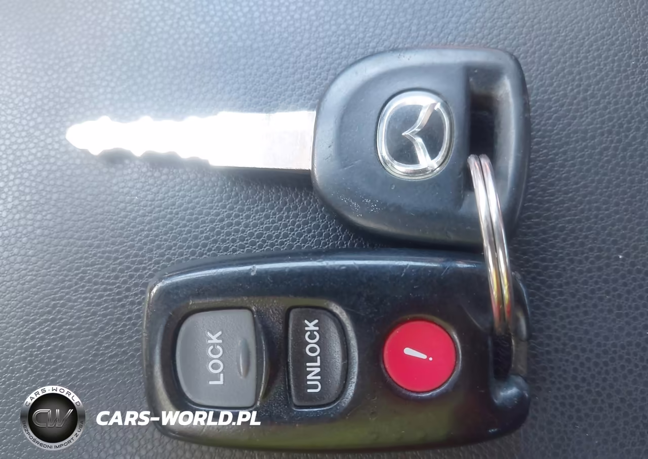 2004 Mazda Mazda3 S VIN:JM1BK343041203625 - 11