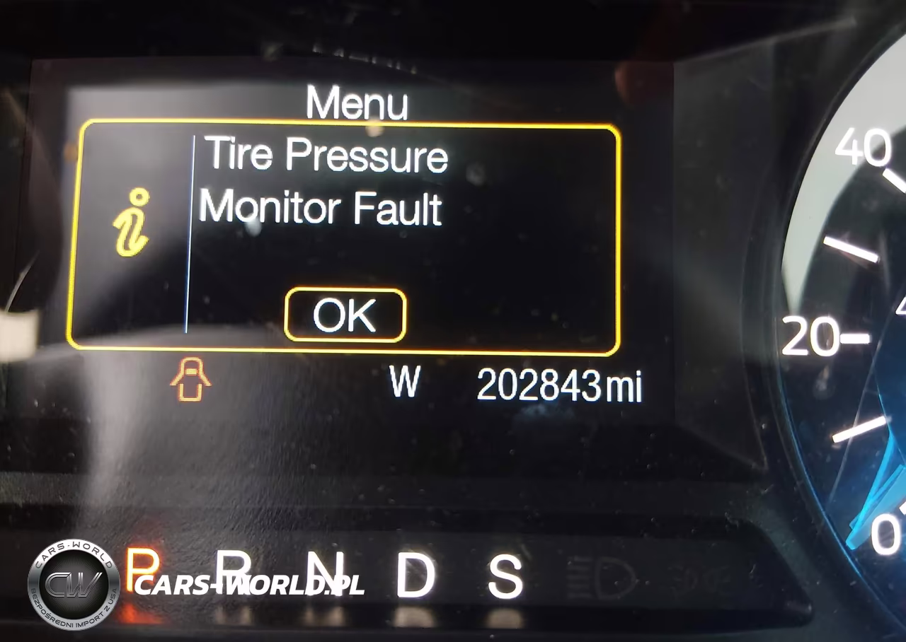 2016 Ford Explorer VIN:1FM5K7B83GGB33912 - 12