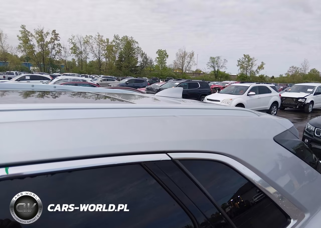 2018 Cadillac Xt5 Luxury VIN:1GYKNDRS6JZ211443 - 18