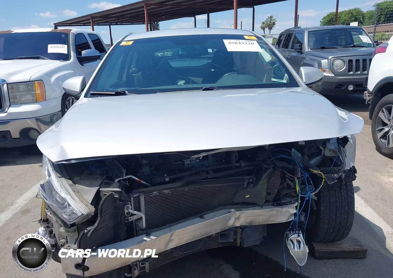 2019 Hyundai Ioniq Electric VIN:KMHC75LH7KU045886 - 12