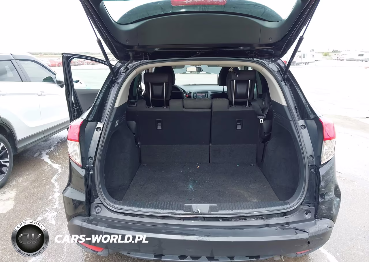 2022 Honda Hr-V Awd Lx VIN:3CZRU6H39NM724412 - 18